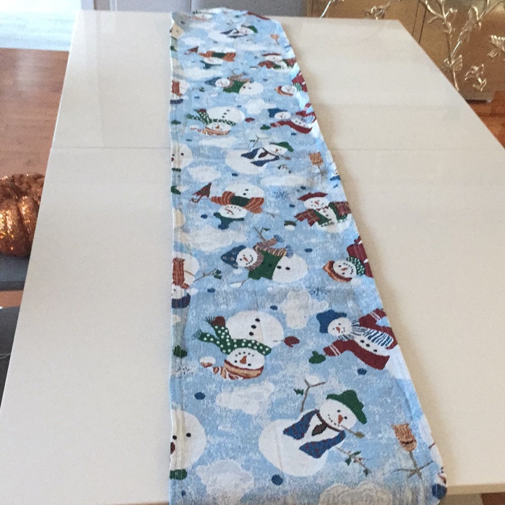 Table Runner vintage made in USA tapestry